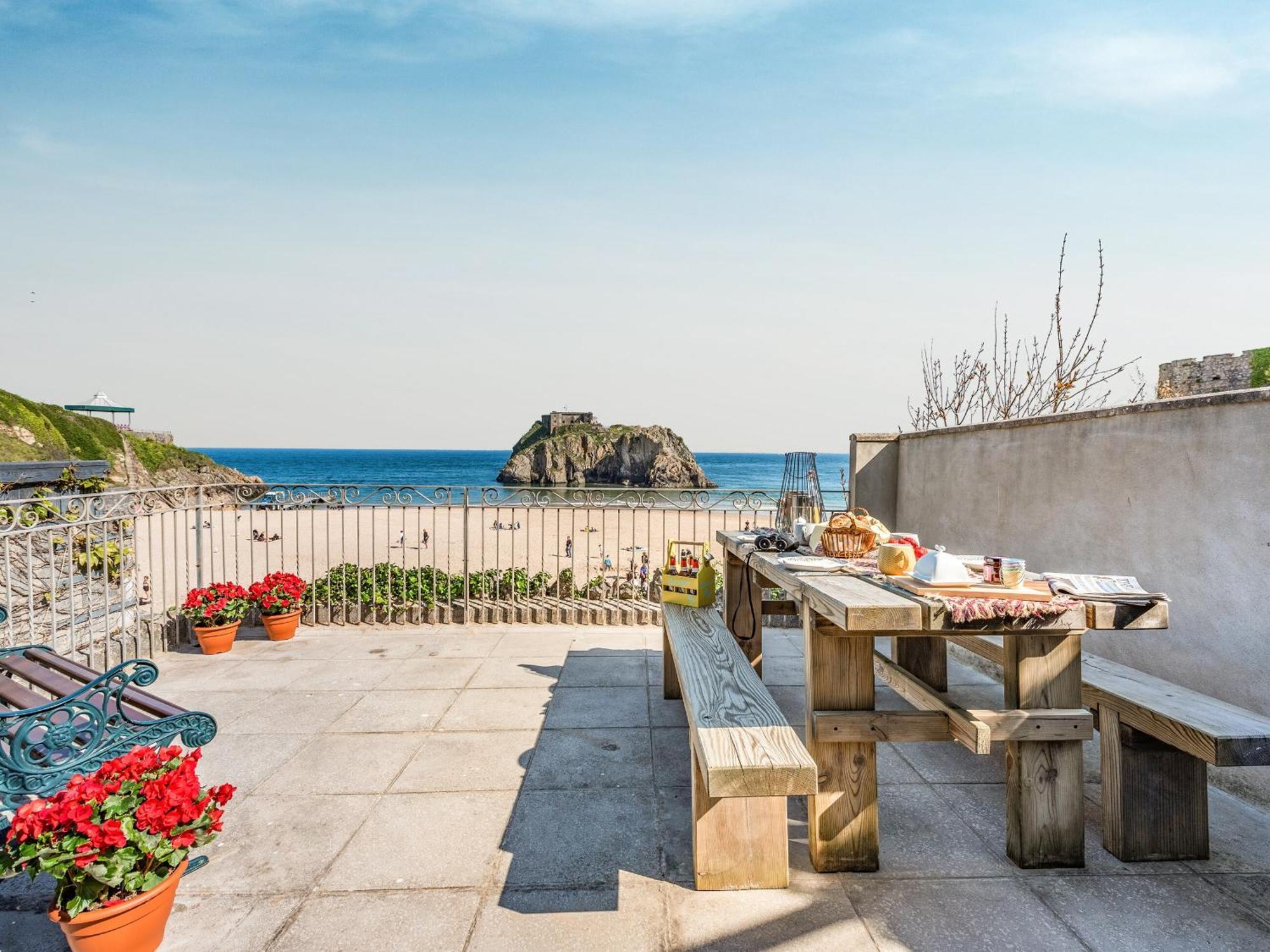Ocean Waves Holiday home *